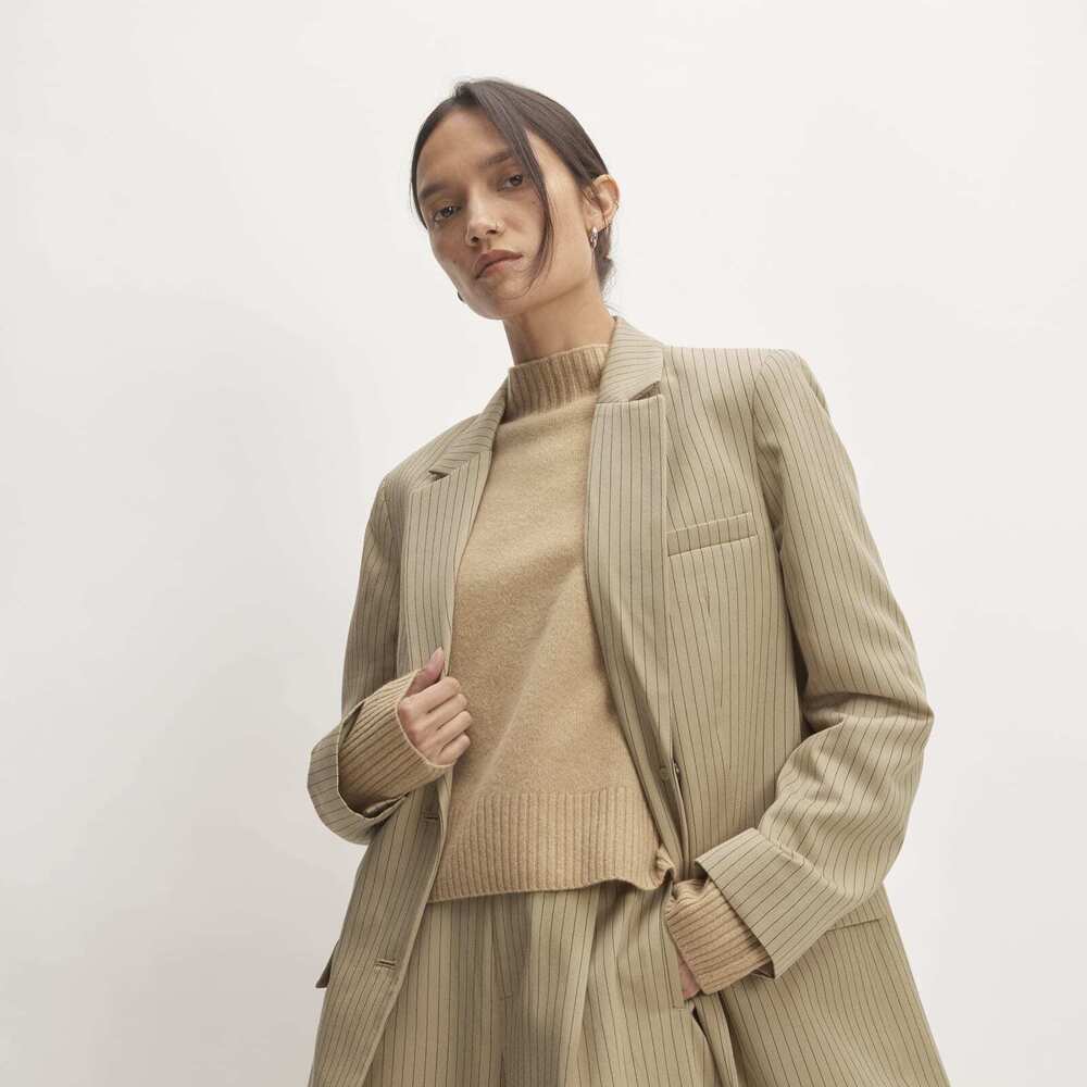 Everlane The Oversized Blazer in Buttersmooth Yellow Base - Size 8